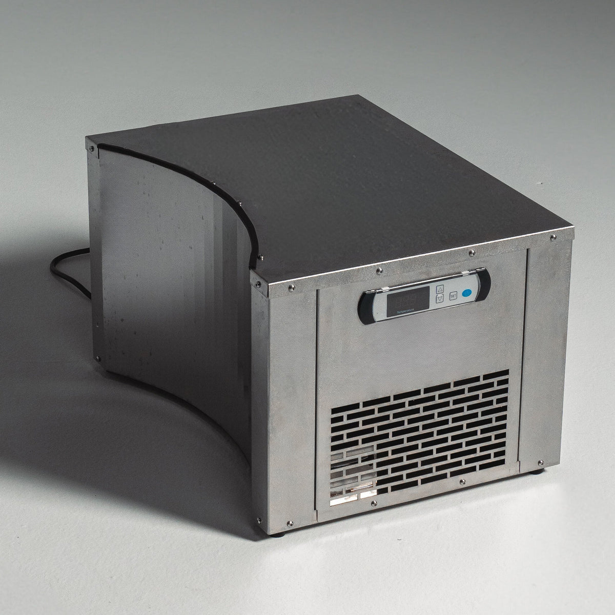 Pro Curve Chiller
